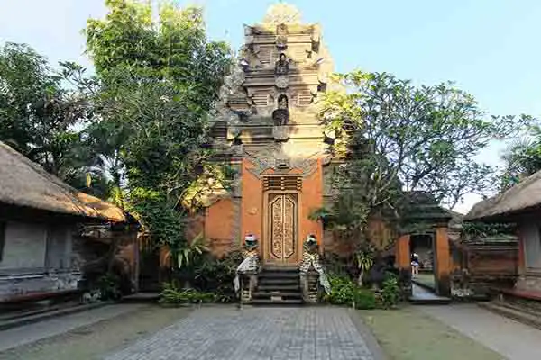 ubud royal palace ubud royal palace